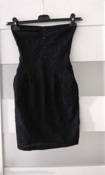 Sukienka czarna mini
