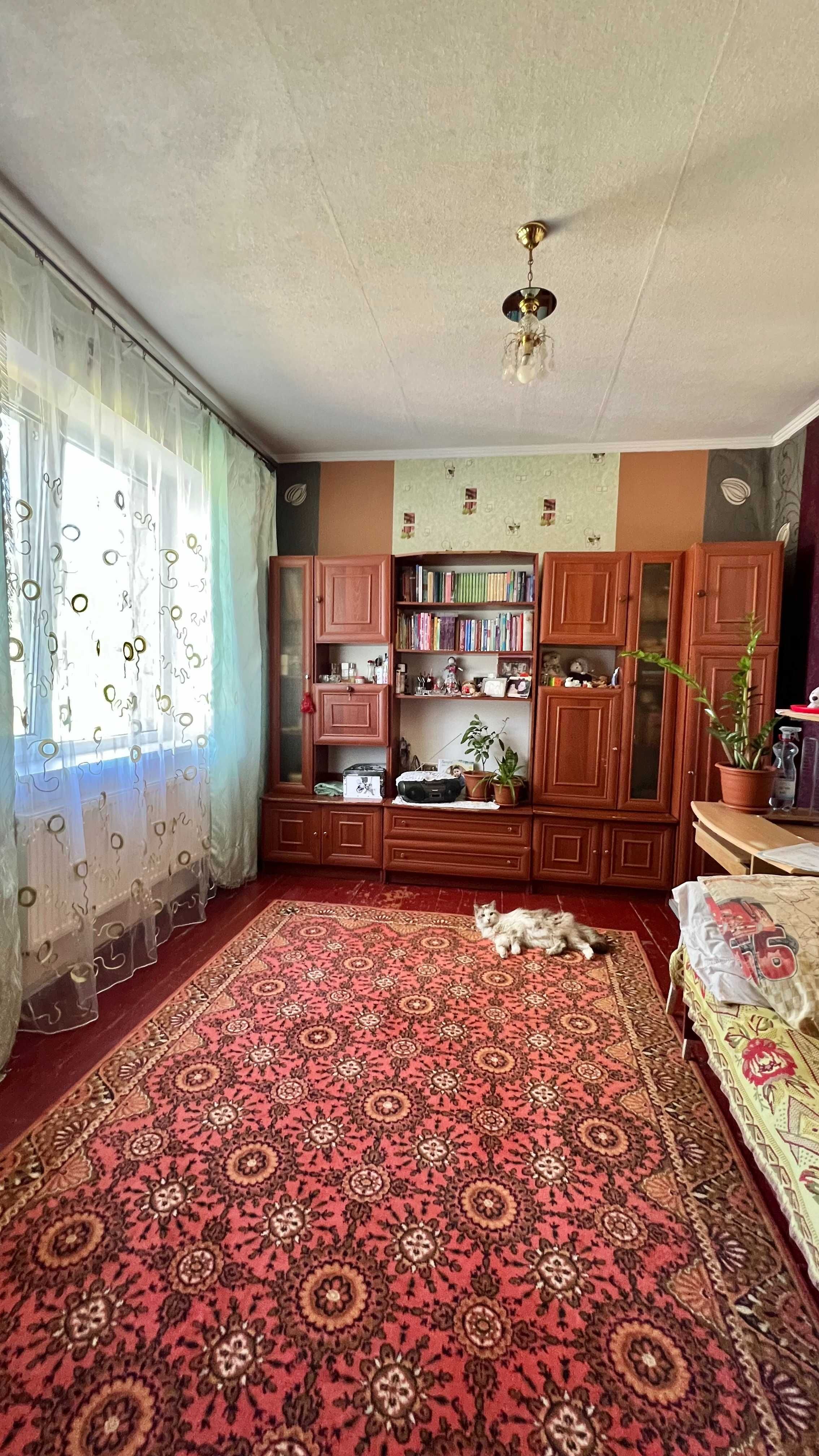 Продаж цегляного будинку