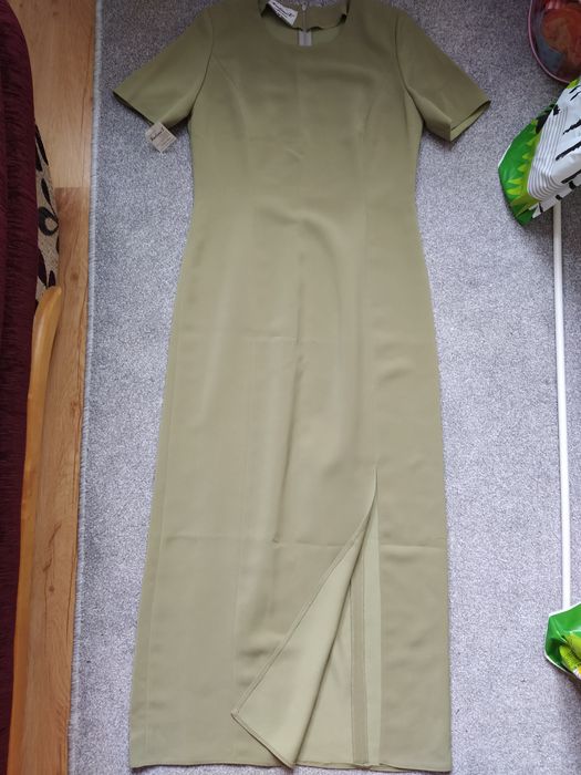 Nowa długa sukienka w rozmiarze 40 komunia, wesele