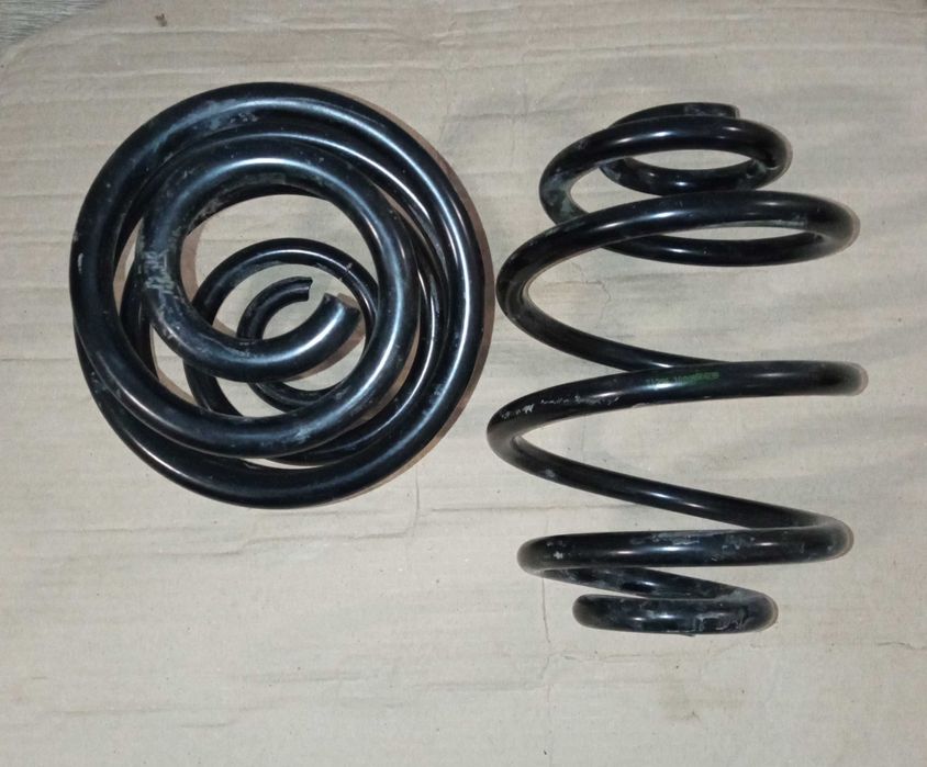 Пружина задня Опель Вектра, Астра