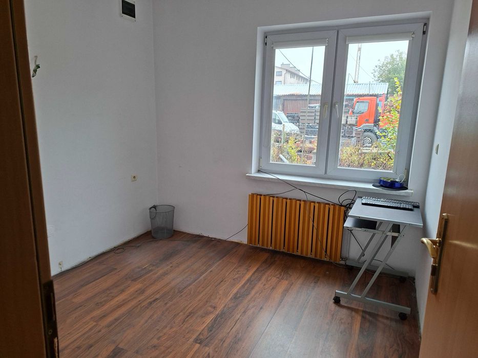 Wynajmę pomieszczenia biurowe Olkusz ul. Spółdzielcza 3