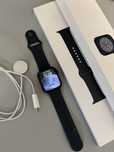 В продаже apple watch 8, 45 мм.