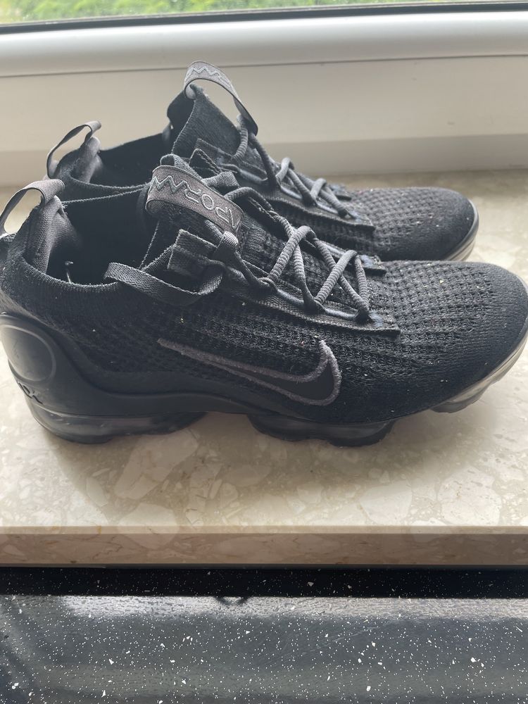 Buty Nike Air Vapormax r. 36,5