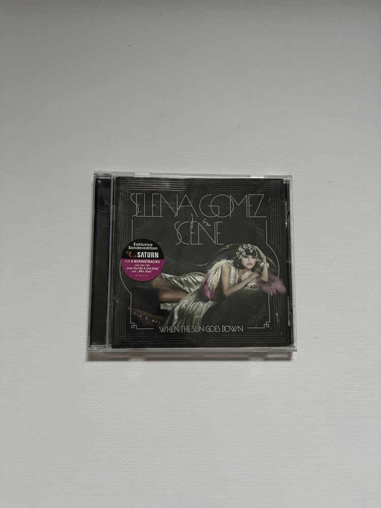 Selena Gomez &The Scene-When The Sun Goes Down(Spanish Deluxe Version)