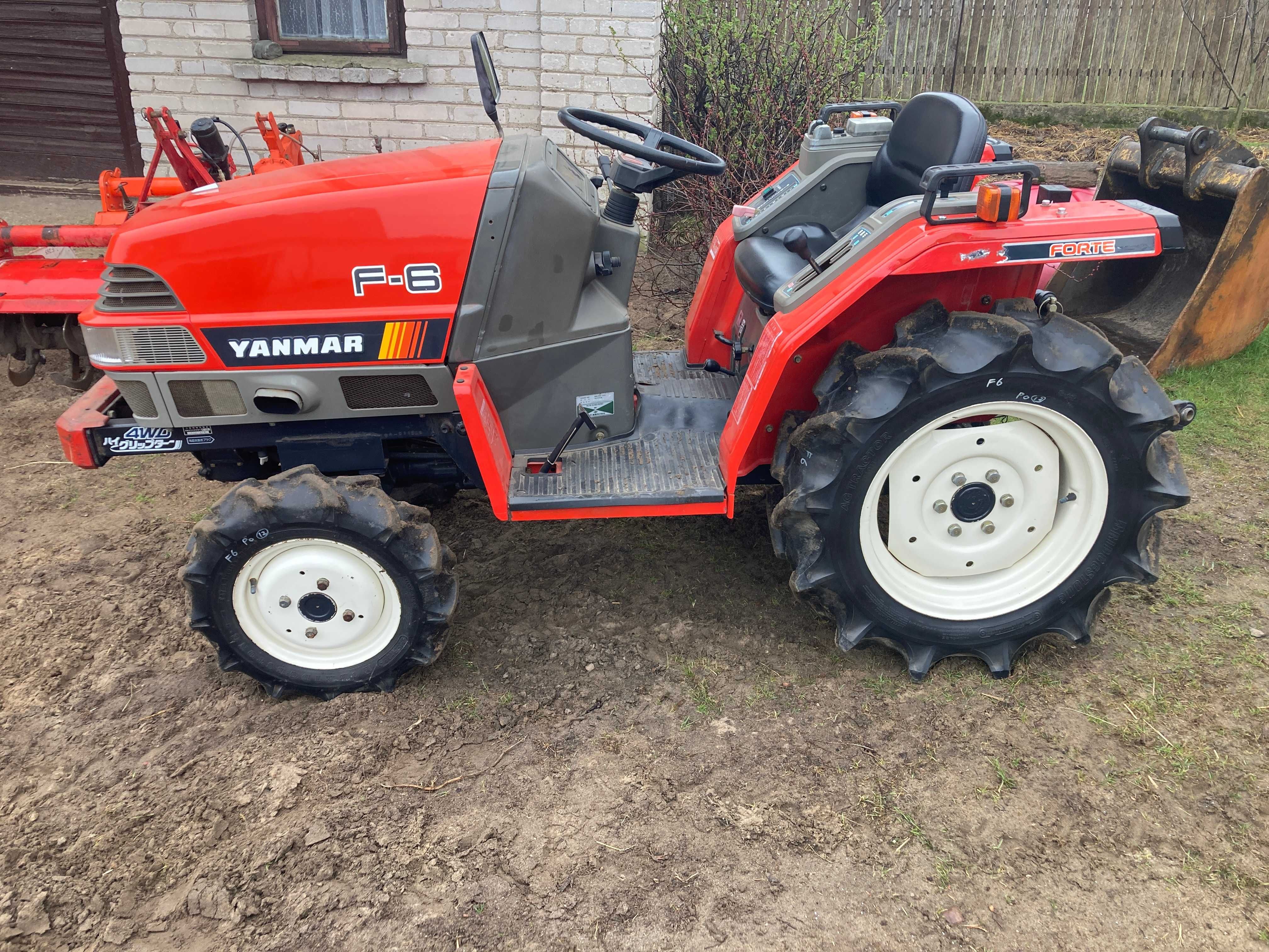 Mini Traktor Ciągnik Ogrodniczy Yanmar F6 / Kubota