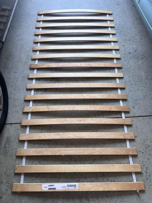 Estrado de cama 90x200 do Ikea