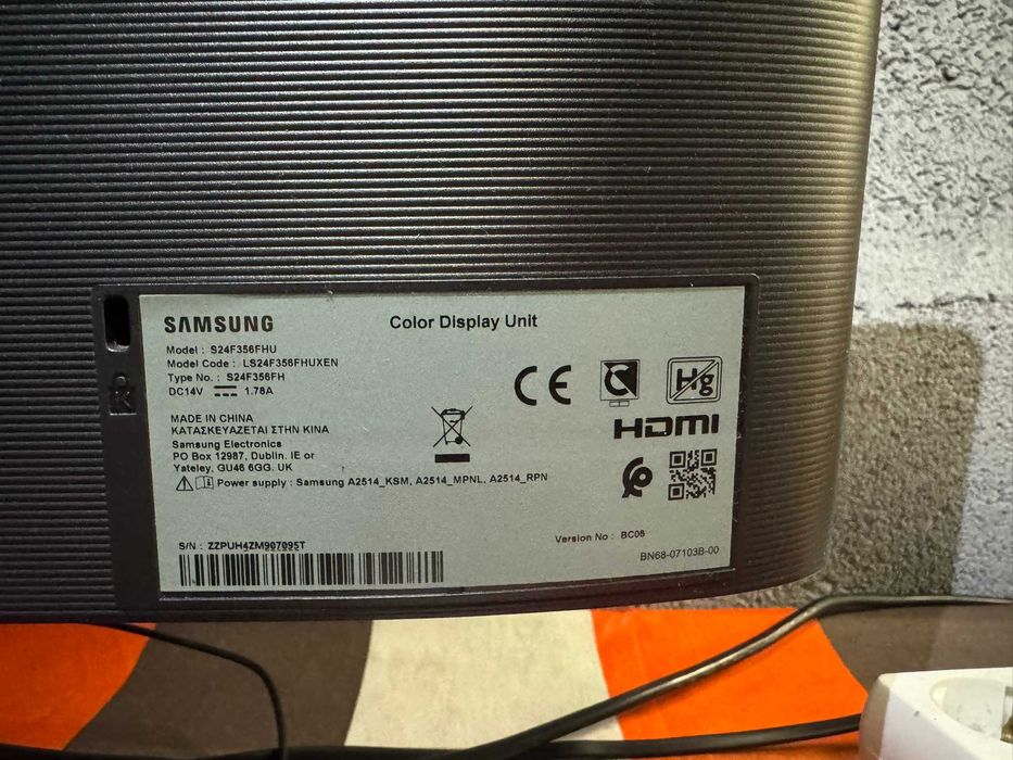 Setup Completo Torre + Monitor + Teclado e Rato