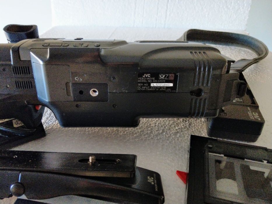 Vintage Camera de Vídeo - JVC GR-S707 Super VHS-C - c/ Mala JVC