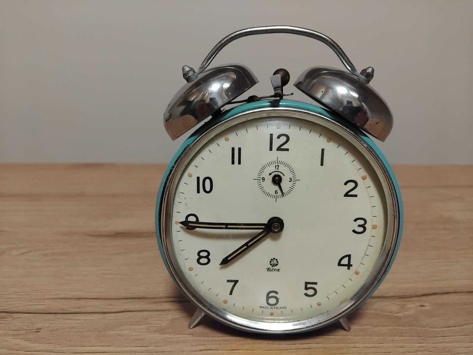 Poltik budzik polski zegar ponad 50 letni sprawny