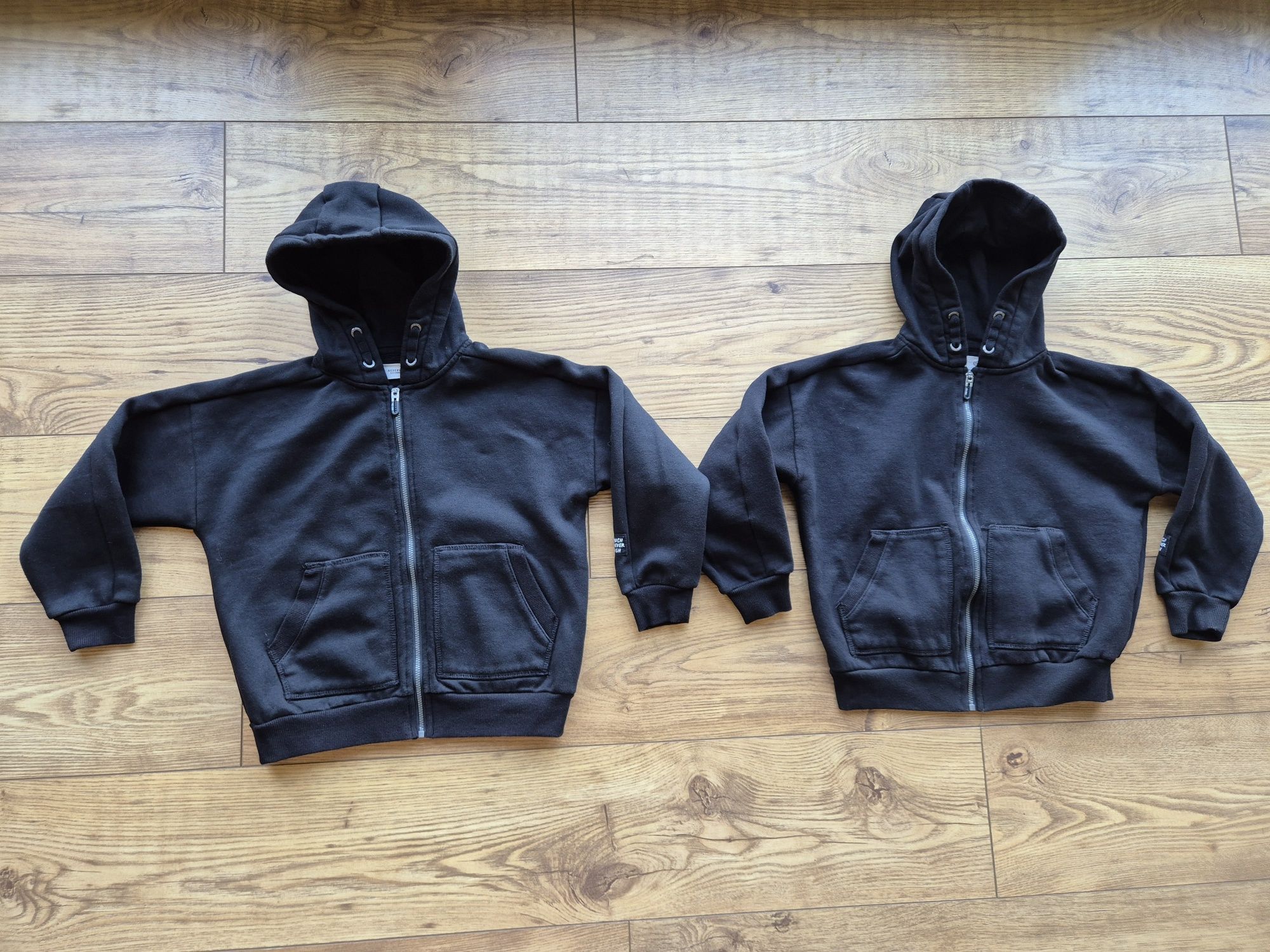 Bluza rozpinana r. 122 Reserved dla bliźniaków
