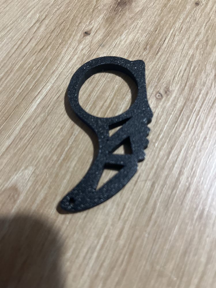 Keyrambit  czarny
