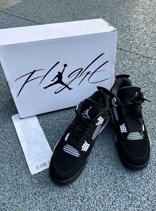 Jordan_4_Retro_White_Thunder Biegania / ROZ.45