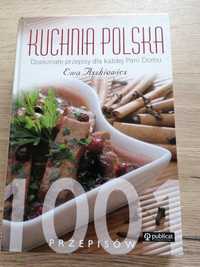 Tradycyjna książka kucharska z polskimi potrawami