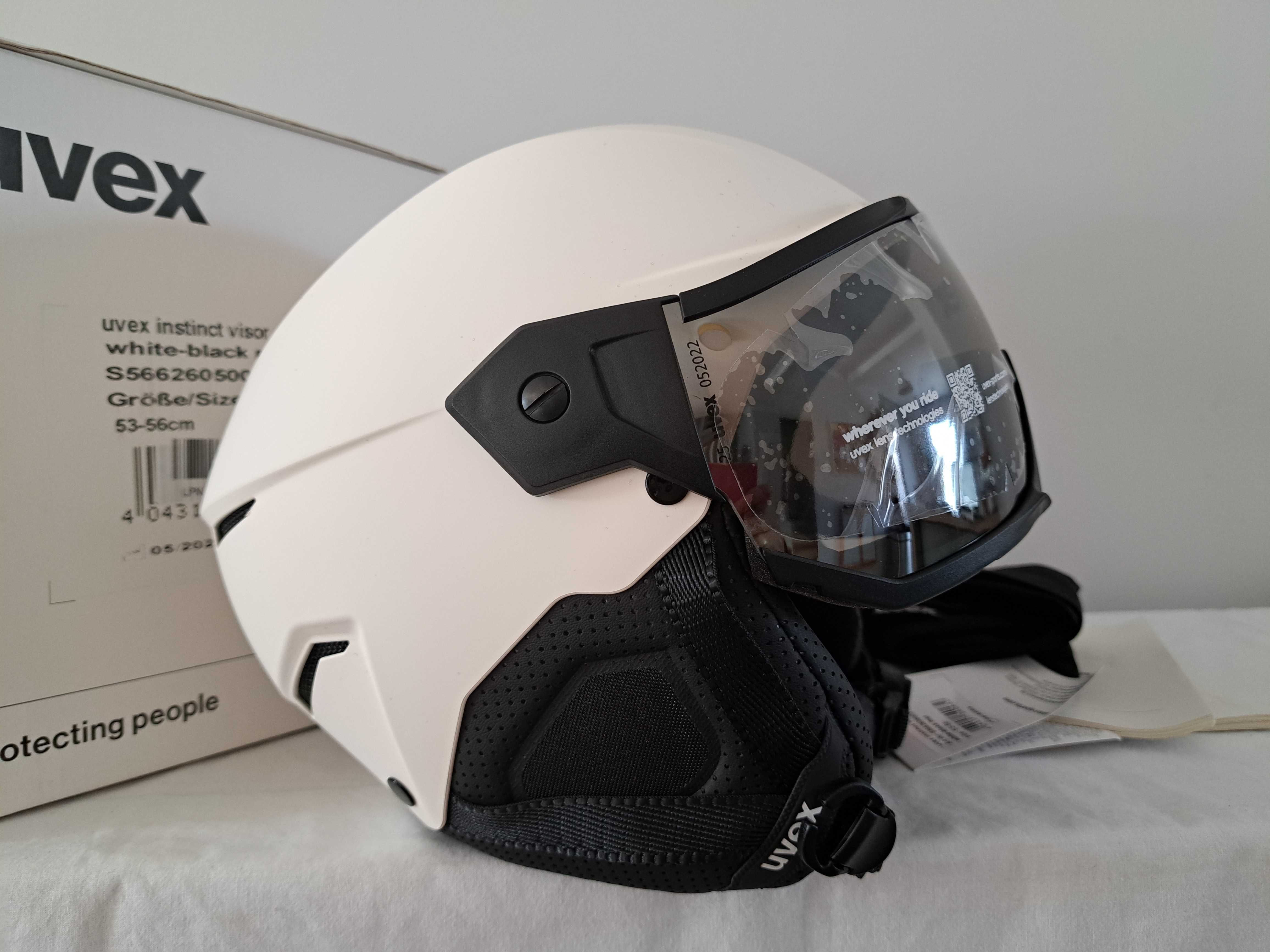 Kask narciarski Uvex Instinct Visor White Black Mat S 53-56cm