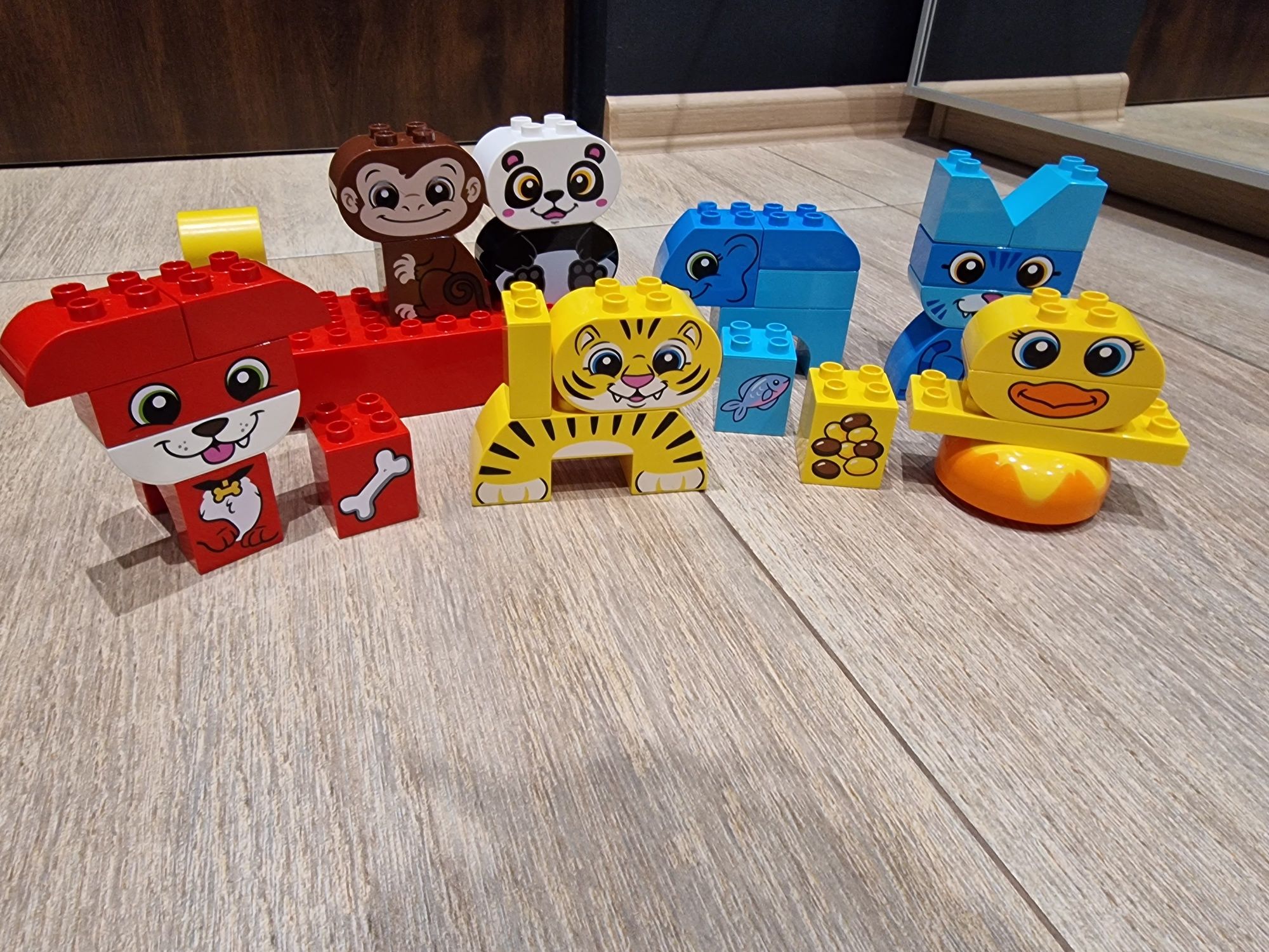 Duzy zestawy Lego duplo dla wiek 1,5r. Jak nowe