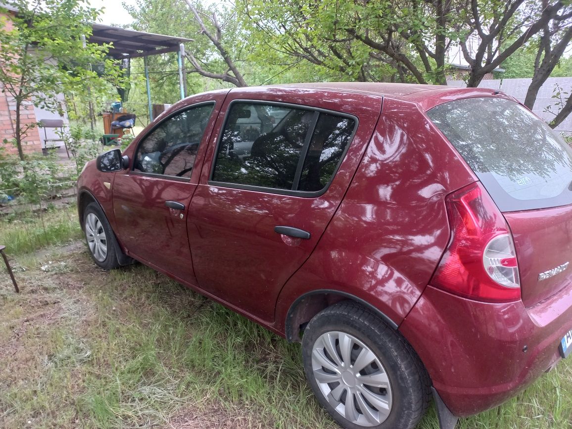 Renault Sandero 1.4