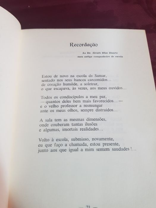 Livro Flores de Outono