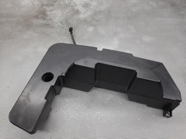 Coluna de som AUDI A4 Avant (8K5, B8)