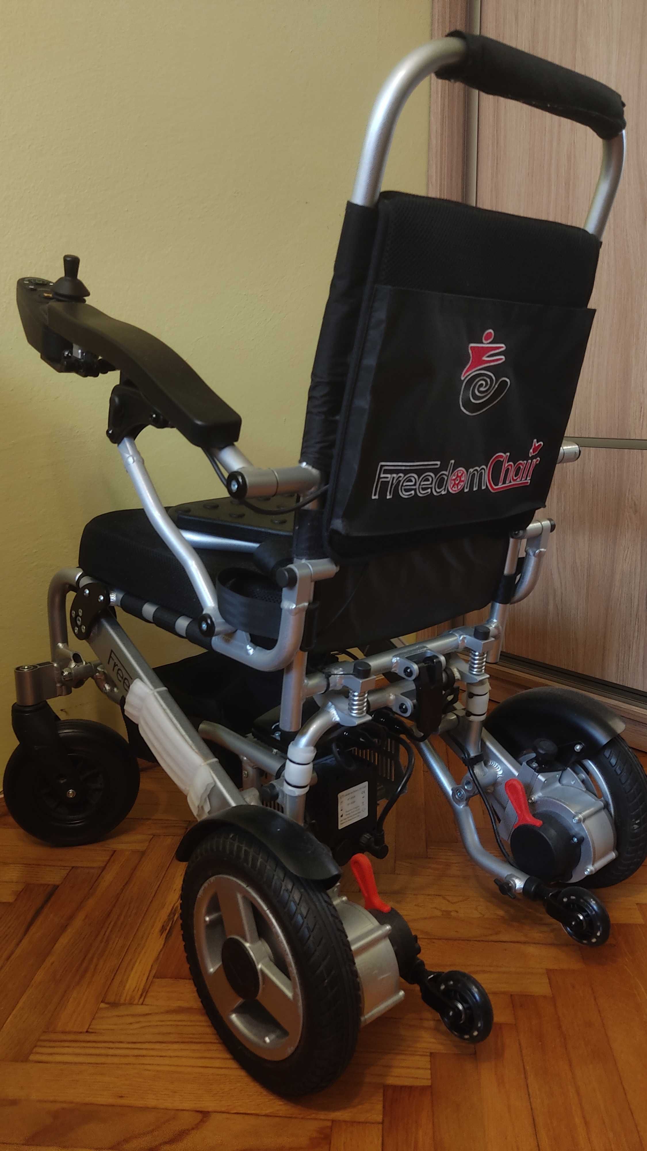Inwalidzki wózek elektryczny FREEDOM CHAIR, model A07