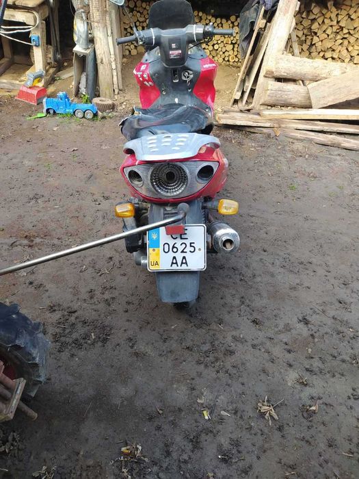 Скутер Yiben 150T-8