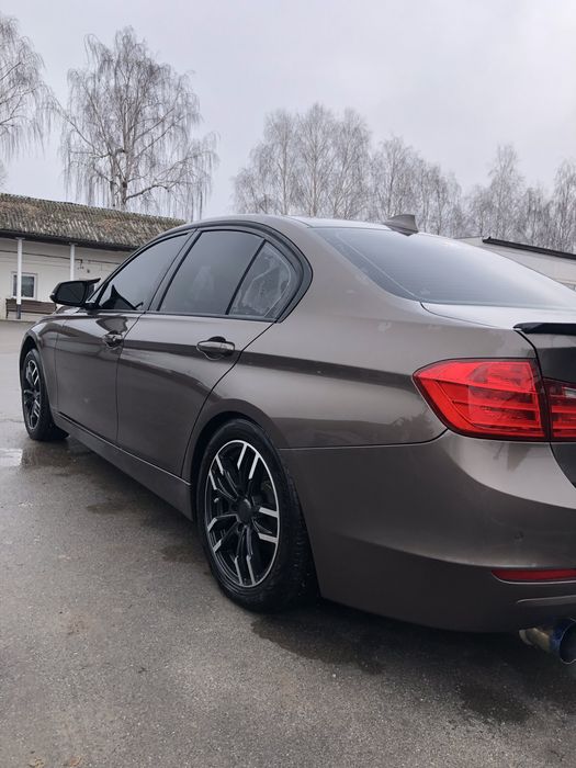 Продам BMW 328i