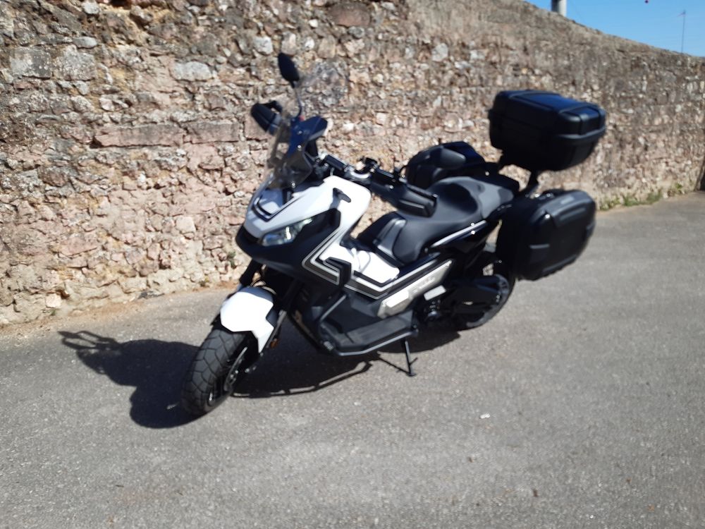 Honda X-Adv 750cc