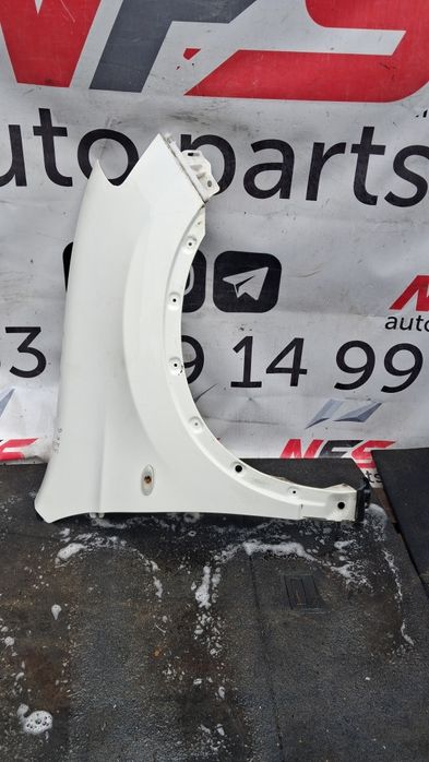 Переднє праве крило Nissan Qashqai j10 рестайлінг колір 326g