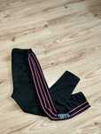 Czarne Spodnie Joggery Damskie Z Lampasem Trapstar Women