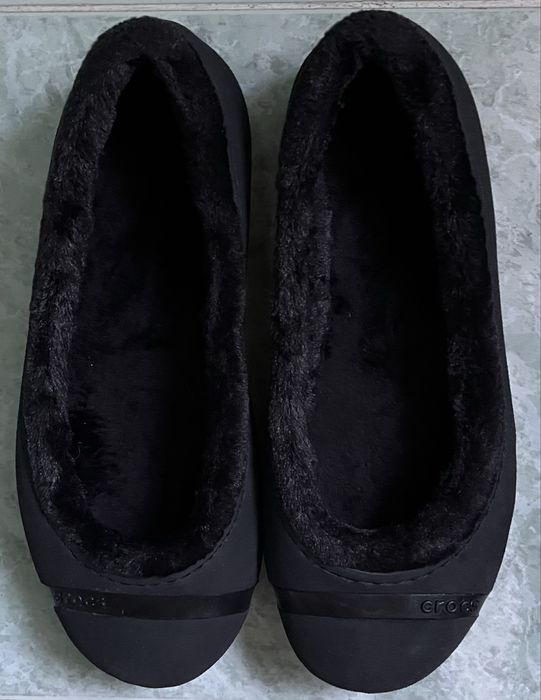 Baleriny ocieplane Crocs W 9 wkładka ok.25 cm.