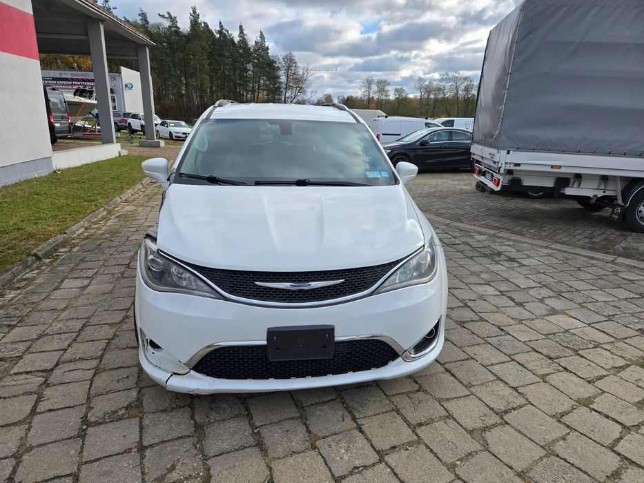 Chrysler Pacifica Touring L /  Skóra /  Navi / Kamera / El. Drzwi