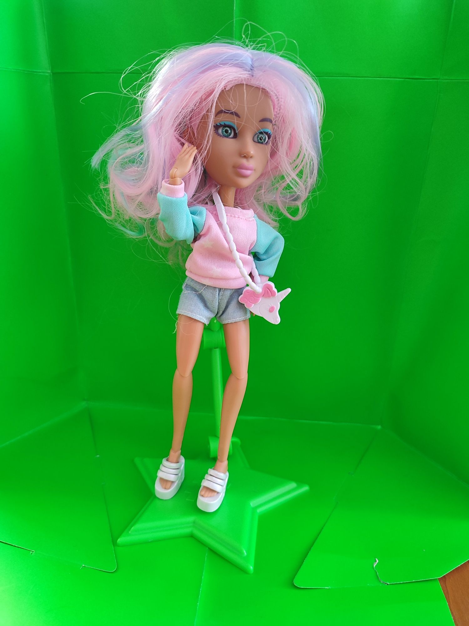 TM Toys Lalka Snap Star #Snapstar LOLA aplikacja+
Producent: IMC