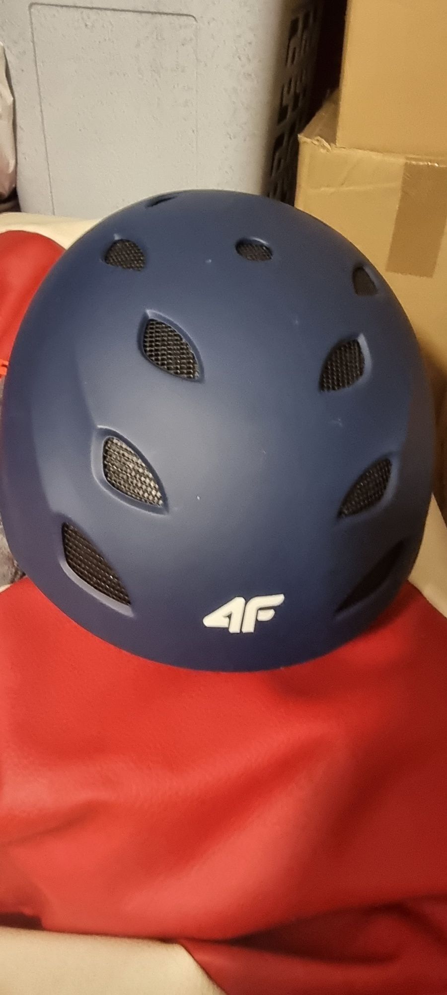 Kask 4F r. S 53-55 cm. Powystawowy.