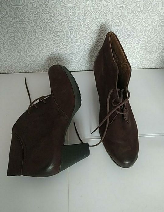 Шкіряні черевики Gabor