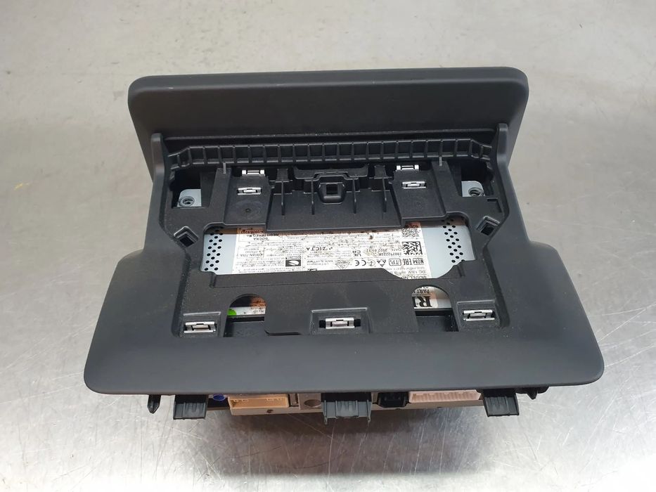 Rádio / auto-rádio DACIA Sandero III