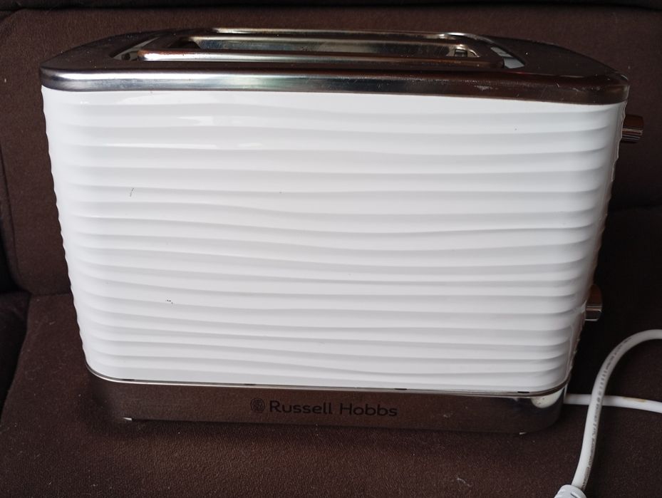 Тостер Russell Hobbs