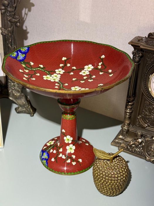 Ваза на ножке , конфетница, фруктовница