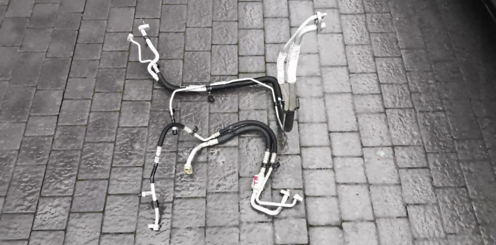 Rurki przewody klimatyzacji FORD TRANSIT MK8 2.0 TDCI 2019-&gt; napęd tył