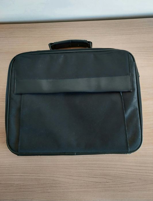 Conjunto mala + periféricos para portátil