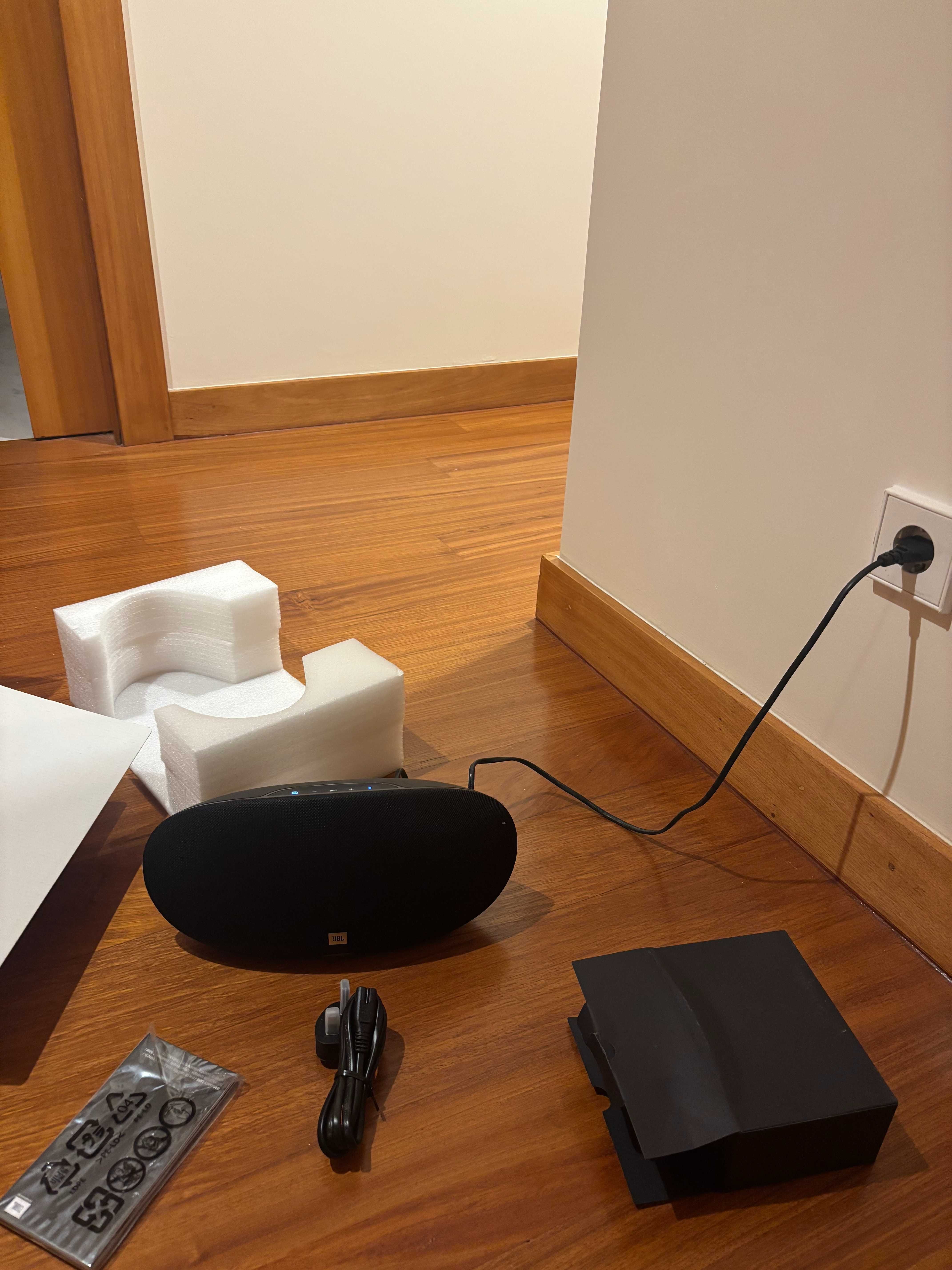 JBL playlist - Bluetooth / Wi-Fi / Chromecast Speaker - Black