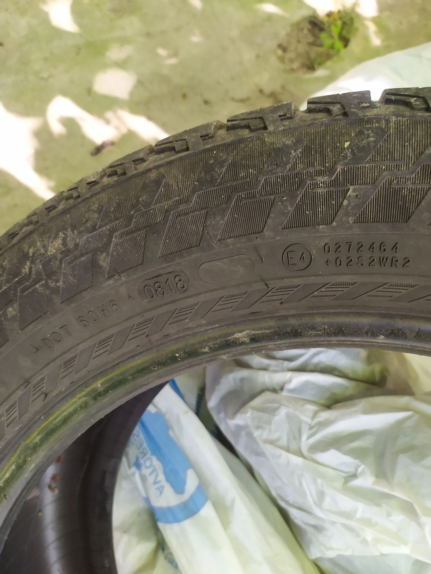 Продам летнюю резину Nokian 235 55 R18