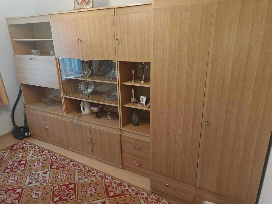 Oddam meble widoczne na zdjęciach