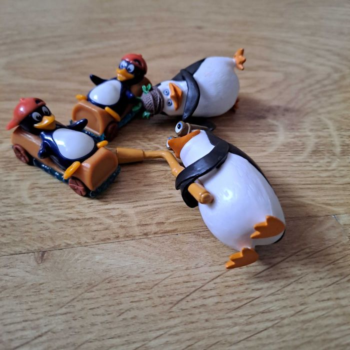 Figurki Pingwiny z Madagaskaru / zestaw 4 szt.