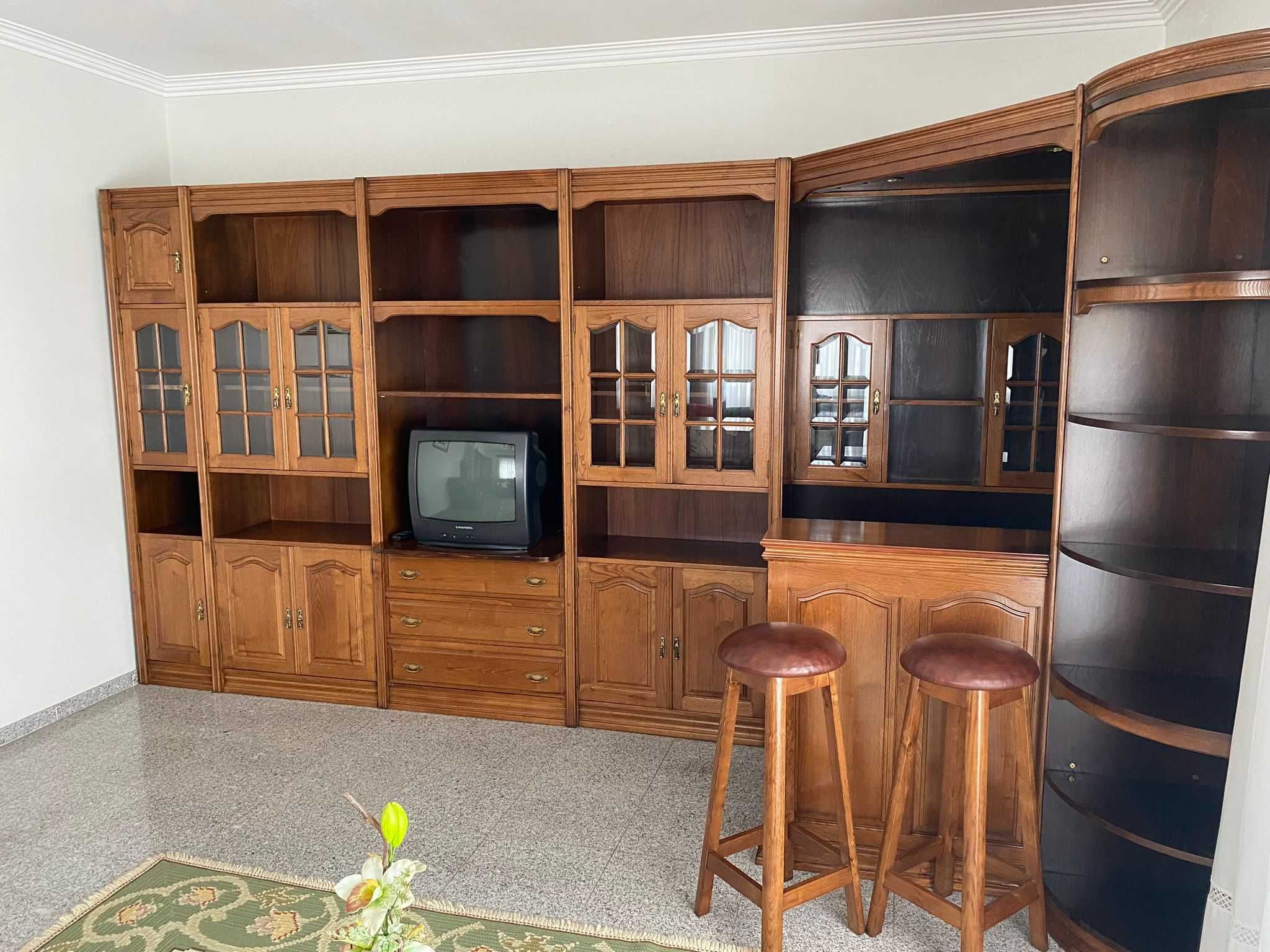 Mobília de Mini Bar / Garrafeira
