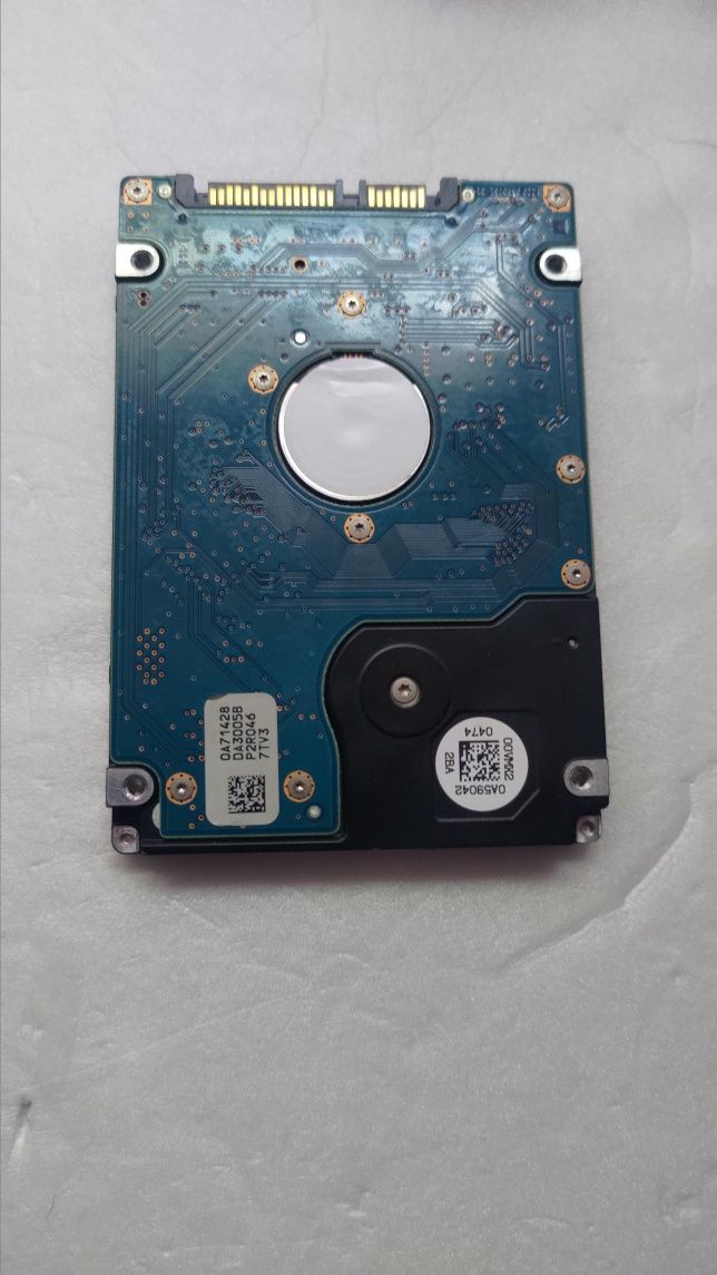 Жорсткий диск HDD, SSD