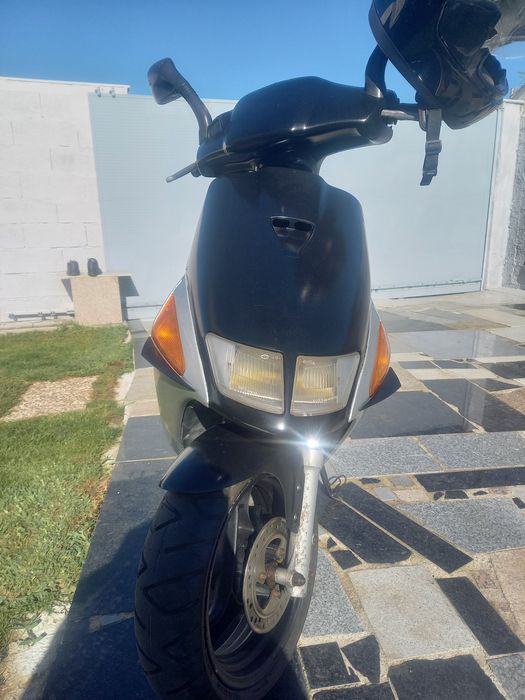 Aprilia sr 50cc excelente estado