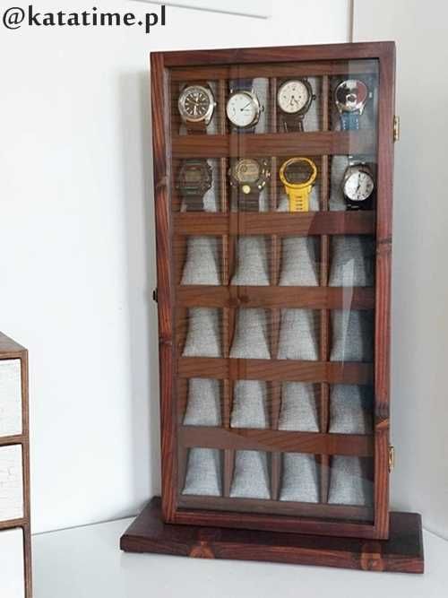 WITRYNA SKRZYNECZKA KASETA NA 24 zegarki drewniana robiona ręcznie