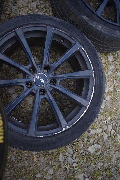 Felgi aluminiowe opony 235/45R20 FIAT FREEMONT 8.5" x 20" 5x127.BROCK