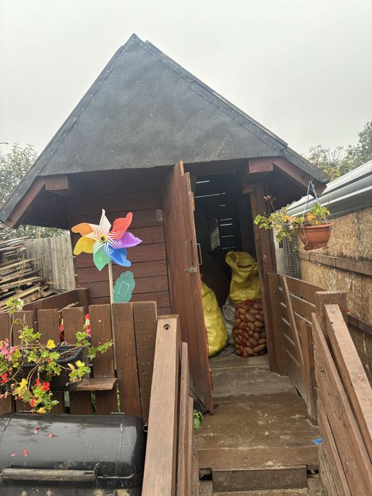 Sprzedam domek  dla dziecka lub dla przechowywania rzeczy