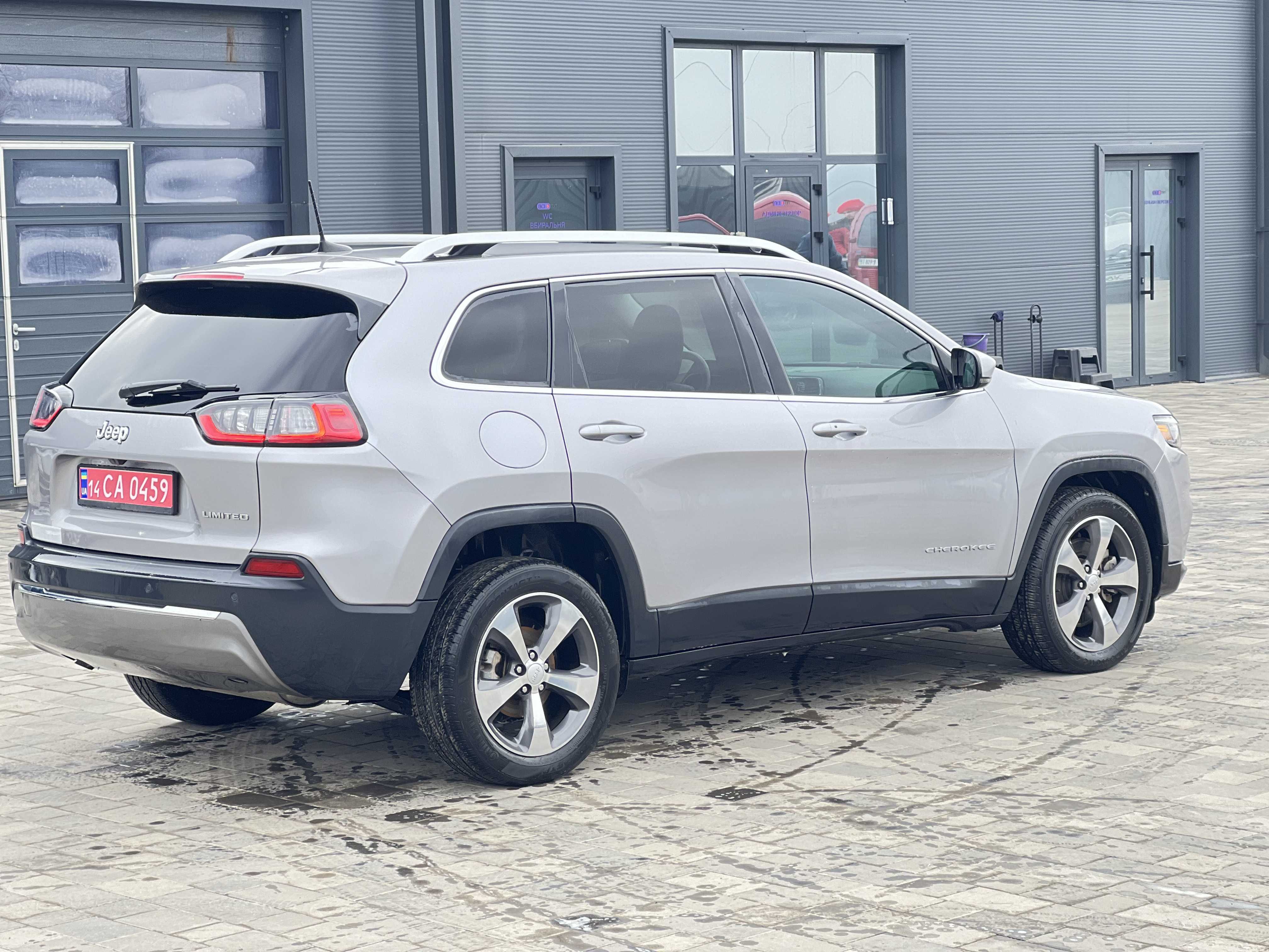 Продам Jeep Cherokee 2019