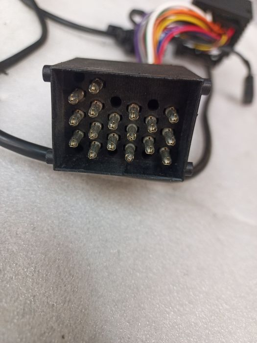 Адаптер Yatour YT-M06 BM4 для магнітол BMW